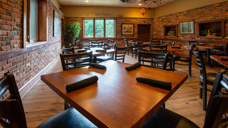 The Barnyard & Carriage House - Gallery Photo 3